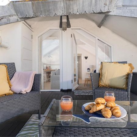 Stunning Views Over Mounts Bay With Balcony Penzance Extérieur photo